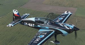 Akrobatický let EXTRA 330 LT Brno Tuřany