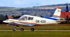 Pilotem na den - Hradec Králové, Zlín Z-43 (3 osoby)